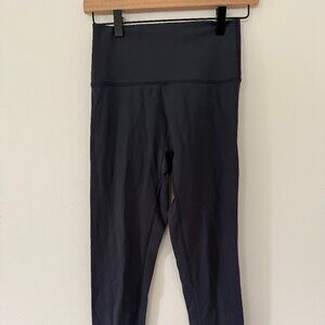 OFFLINE by Aerie 7/8 Leggings High Rise Size Medium Gray Blue Stretch Athletic Y